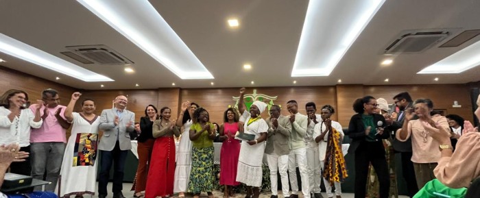 Representante da Secretaria das Mulheres participa de sessão de homenagens da Defensoria