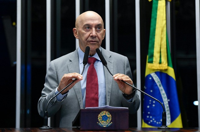 Confúcio Moura pede democracia inclusiva para beneficiar os mais pobres