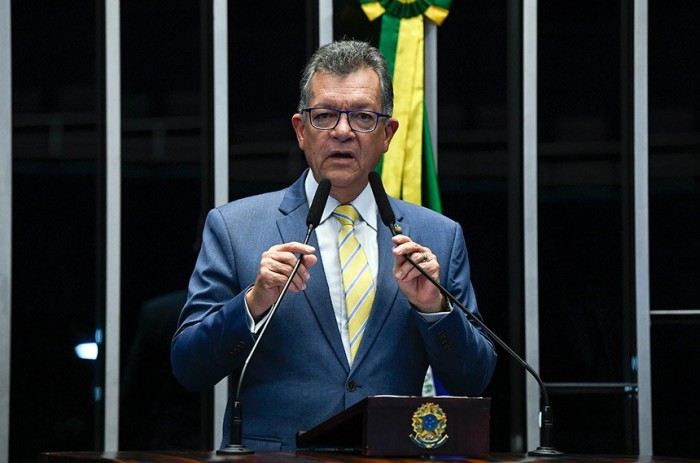 Laércio pede ao Senado rejeitar recursos do Sistema S para Embratur