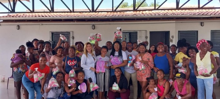 Mulheres de Alto Longá, José de Freitas e Amarante recebem kits do projeto Dignidade Menstrual