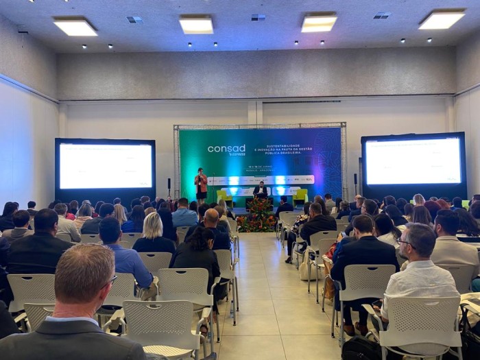Gestores da Secretaria da Administração participam de encontro sobre sustentabilidade e inovação em Manaus