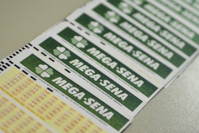 Prêmio de R$ 51,7 milhões da Mega-Sena sai para Guararapi (ES)