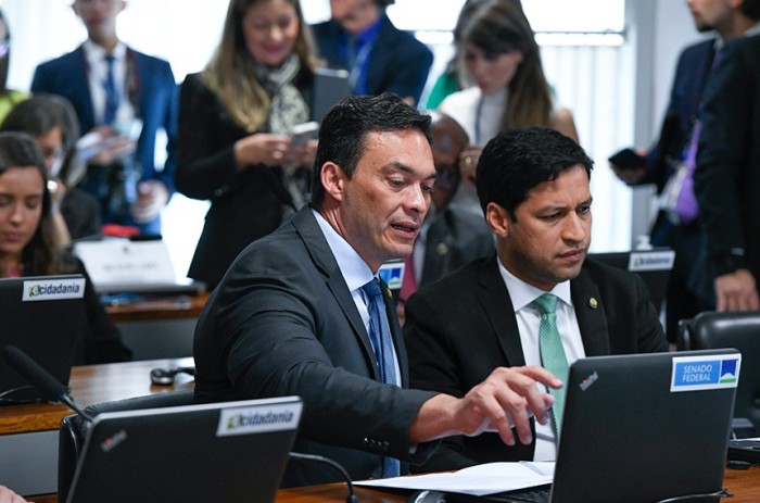 CE aprova Itajubá como Capital Nacional da Produção de Helicópteros