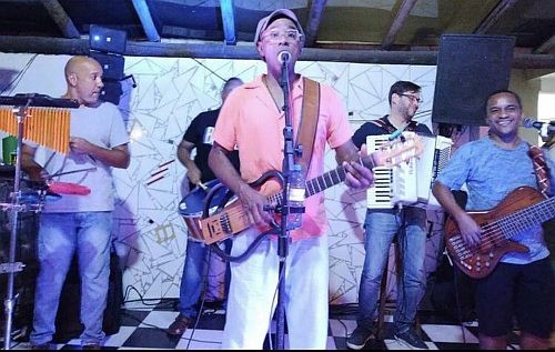 Eventos gratuitos de samba animam o 2 de Julho nos Largos do Pelô