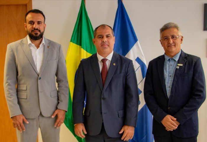 Inmetro e UESPI acertam parceria para transferência de tecnologia e curso de pós-graduação