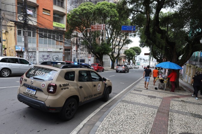 Comerciantes do Centro Antigo ressaltam sensação de segurança, com policiamento efetivo e regular na região
