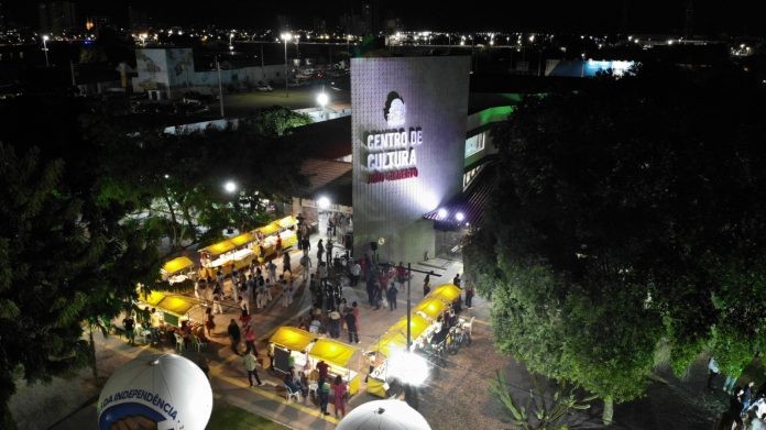 Em Juazeiro, Governo do Estado reabre Centro de Cultura João Gilberto com programação diversa