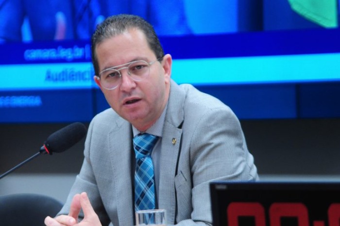 Comissão aprova projeto que garante reaplicação gratuita da prova escrita do Detran em caso de reprovação