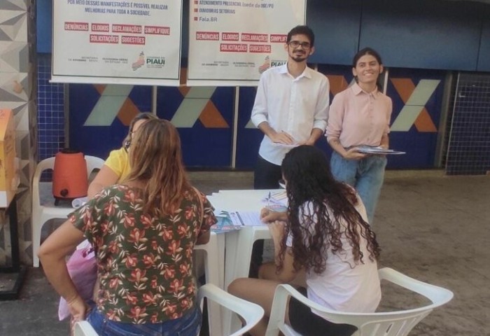 Ouvidoria Geral do Estado realiza primeira edição do Projeto Ouvidoria na Praça