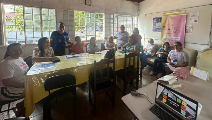Projeto Elas Empreendem qualifica mulheres na produção de absorventes ecológicos