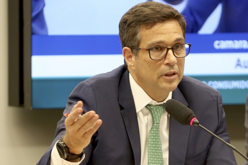 Subsídios podem amenizar preços para mais pobres, diz presidente do BC